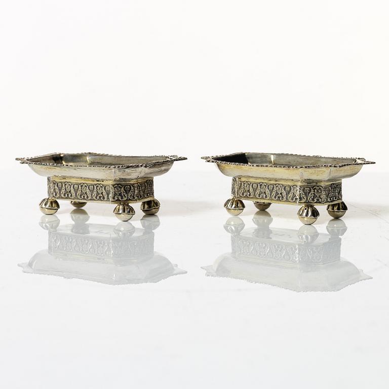 A pair of empire silver salt cellars, 1837.