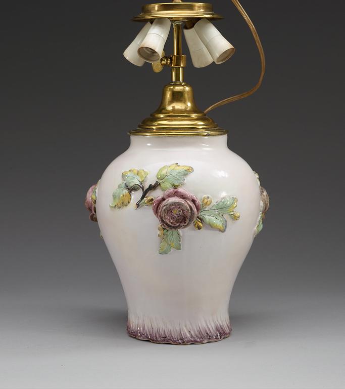 URNA, fajans. Rörstrand, 1700-tal.