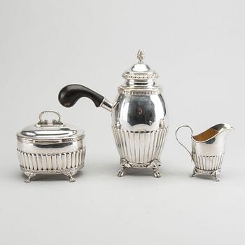 KAFFESERVIS, silver, 3 delar, gustaviansk stil,  bland annat AG Dufva Stockholm 1916.