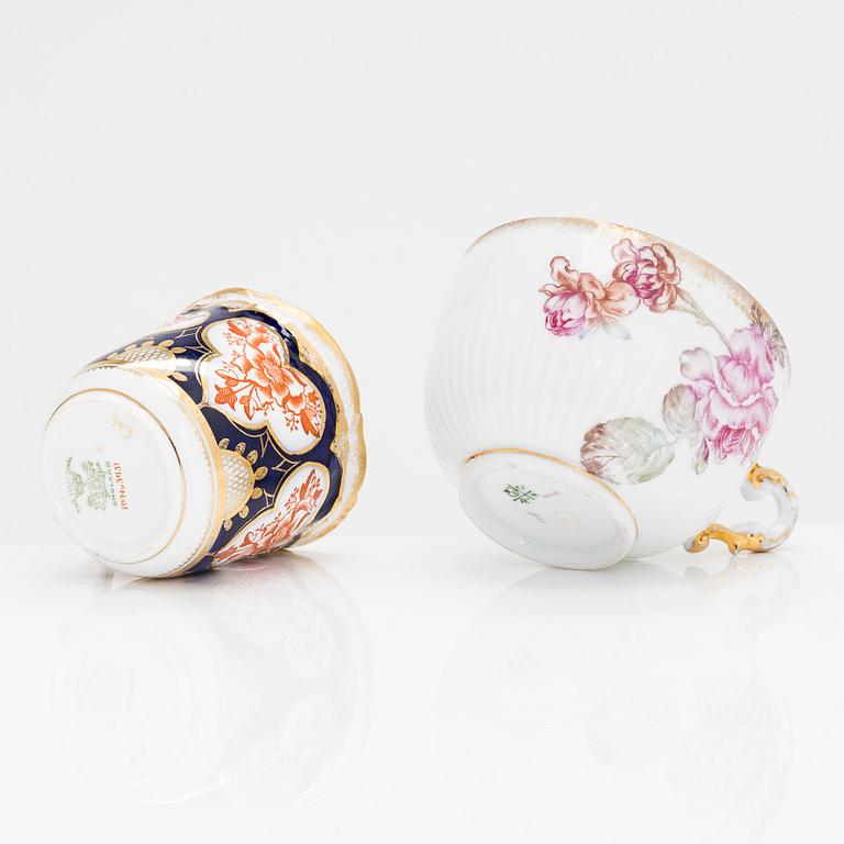 Mustaschkoppar, 24 par, porslin, bla England och Tyskland, 1800 och 1900-tal.