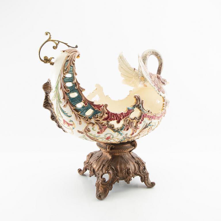 Jardinière/bowl on foot Neo-Rococo early 20th century majolica and metal.