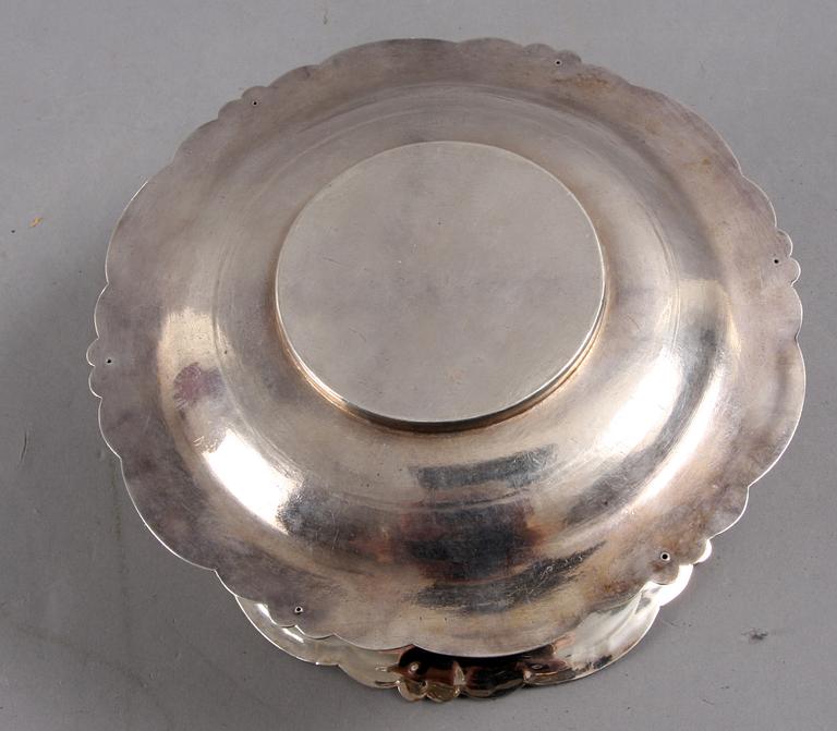 SÅSSKÅL, silver, Gustaf T Folcker, Stockholm trol 1855. C:a 400 g.