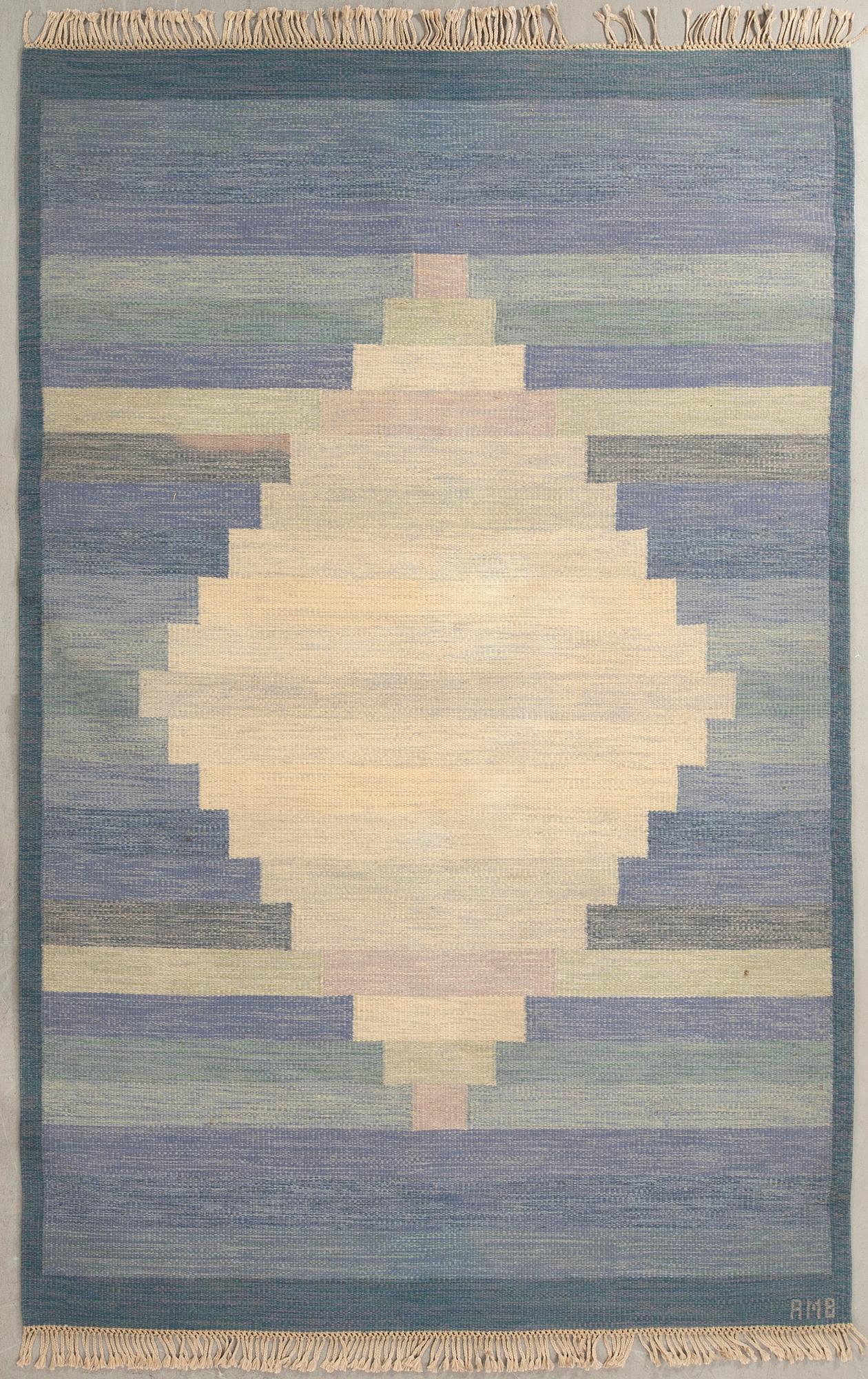 Anne-Marie Boberg, Rug flat weave signed approx. 309x197 cm.