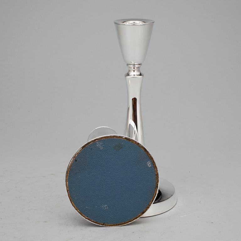 LJUSSTAKAR, ett par, silver, P.B., Ceson, Göteborg, 1975.