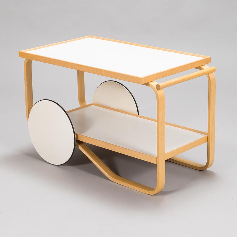 Alvar Aalto, a 2002 tea trolley '901' for Artek.