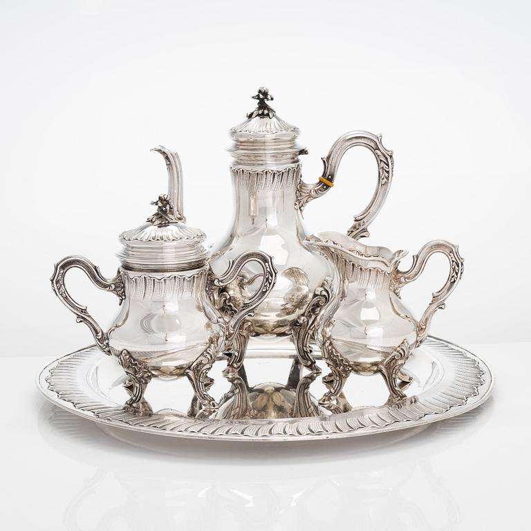 A Spanish silver coffee set with tray, Munoz, Madrid, mid-20th century.