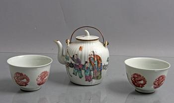 TEKANNA och KOPPAR, 2 st, porslin, troligen Kina 1900-tal.