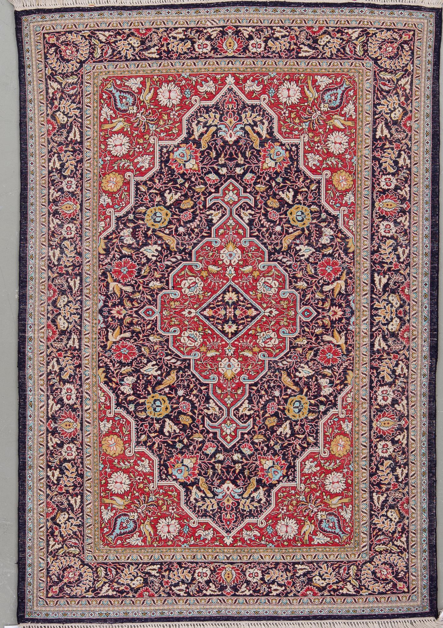 MATTA, Ghom, part silk, old. Ca 151x102 cm.