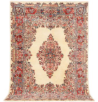 A Kerman carpet, c. 270 x 187 cm.