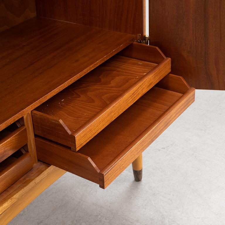 Kirke Nielsen, cabinet, 'Rickard', Abrahamssons Möbelfabrik, Smålands Taberg, Sweden 1950s.