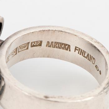 Aarikka silver ring. Helsingfors 1966.
