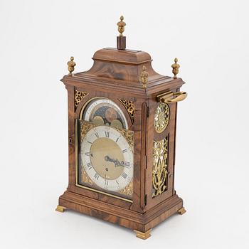 A George III 18th century musical  bracket clock by Eardley Norton.