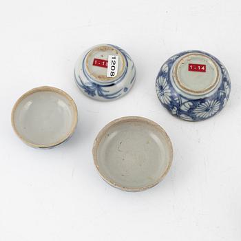 Two blue and white jars and two blue and white boxes, late Ming dynasty, 17th Century.