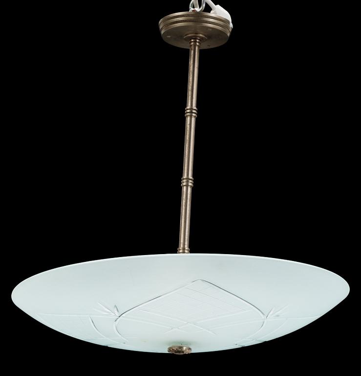 TAKLAMPA, 1900-talets första hälft. Höjd 44 cm.