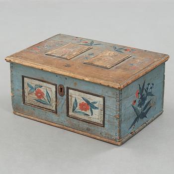 a folk art chest from Ljusdal Järvsö in the first half of the 19th century.