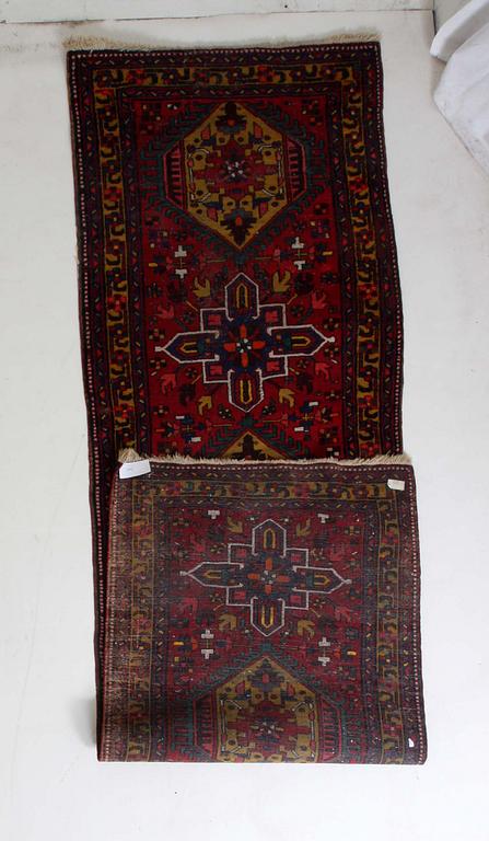 GALLERIMATTA, Persien. 332 x 100.