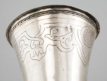 A silver cup by Petter Bergman (1739-1754 (1757)), Skänninge, weight 55 gram.