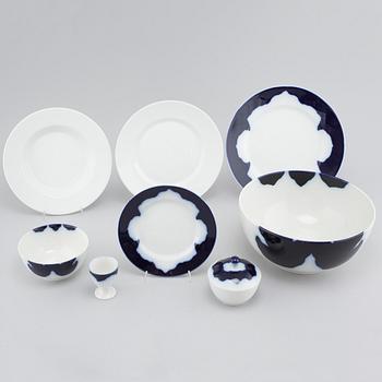 LIN UTZON, delvis, 52 delar, porslin, Royal Copenhagen, 1980-tal.