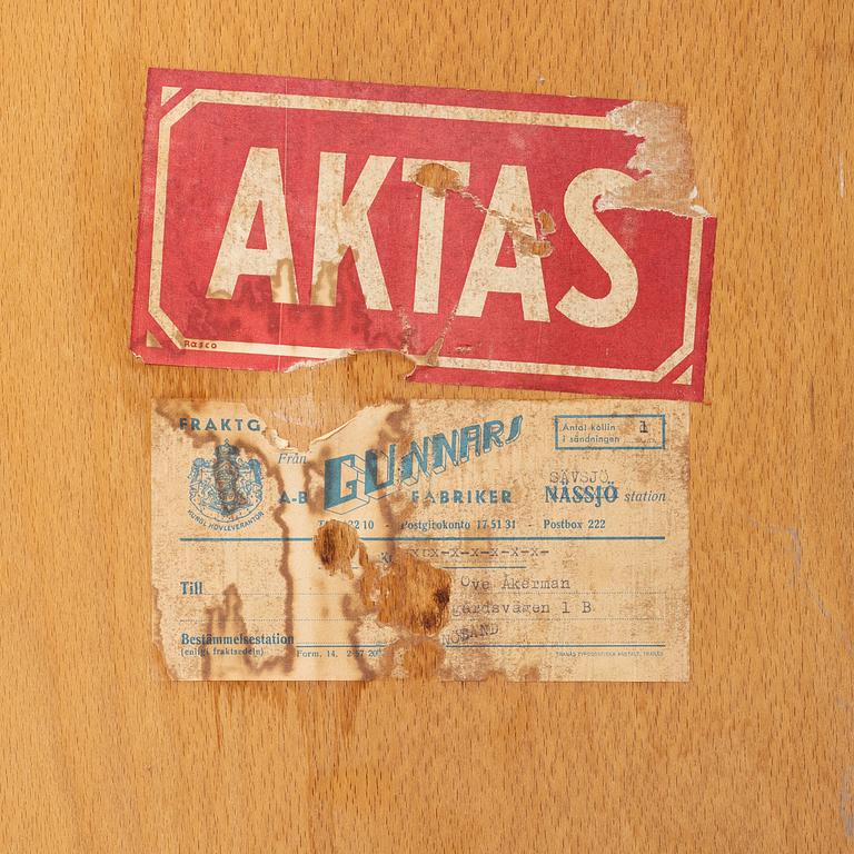 Sideboard, Swedish Modern, Gunnars Fabriker, Nässjö, 1940s.