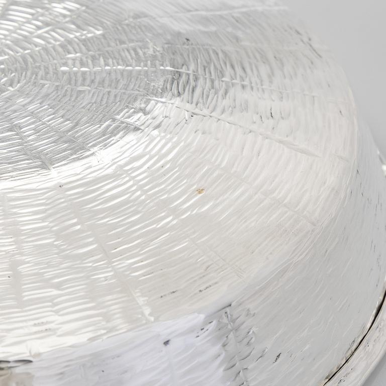 Tapio Wirkkala, A sterling silver bowl, model TW 289, Kultakeskus Hämeenlinna 1973.
