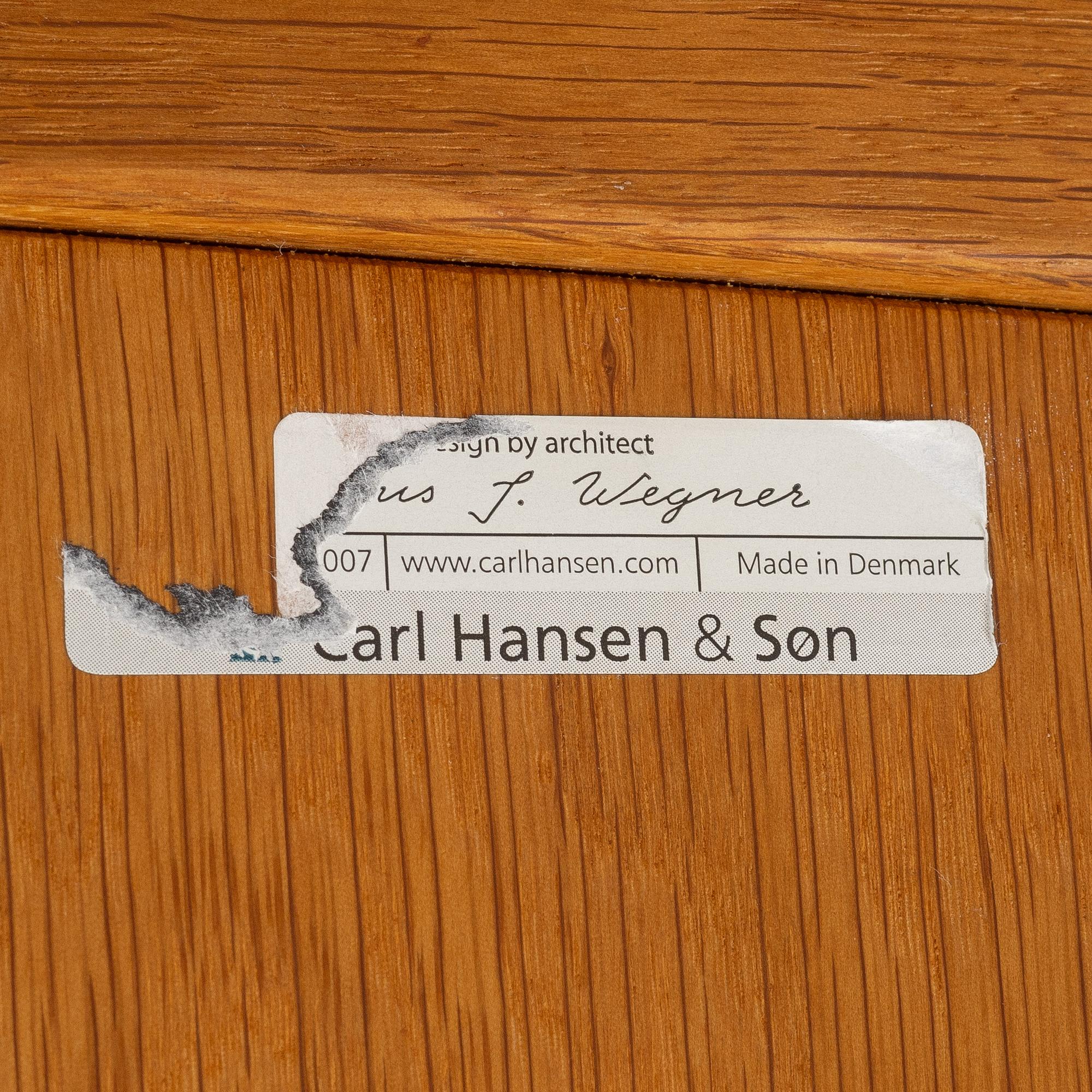 Hans J. Wegner, fåtölj, ''CH-07'', Carl Hansen & son, 2007.