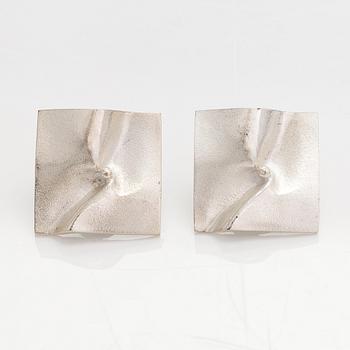 Björn Weckström, A pair of sterling silver earrings "Shields". Lapponia.