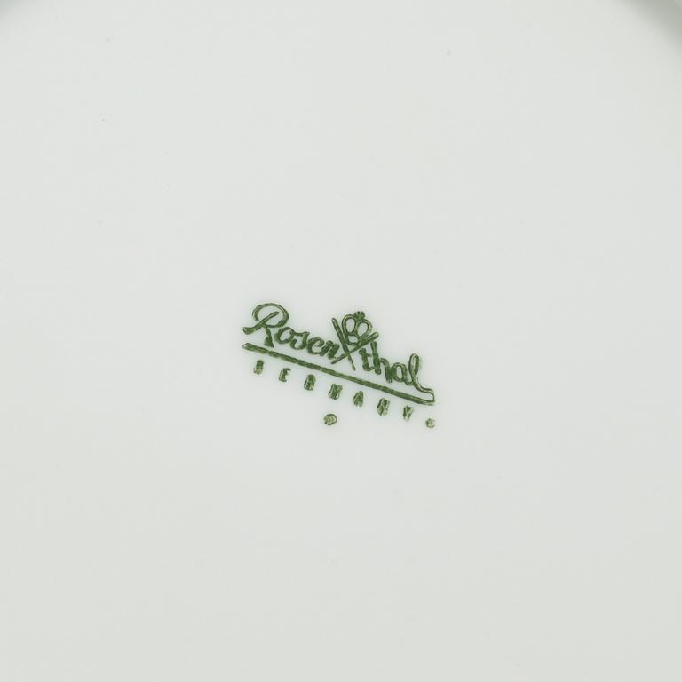 28 pieces of porcelain tableware by Tapio Wirkkala, model "Composition/Jääkukka" for Rosenthal, 20th century.