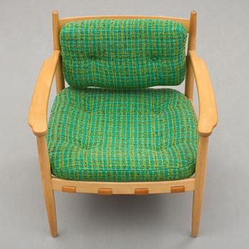 FÅTÖLJ, 1900-talets mitt.
