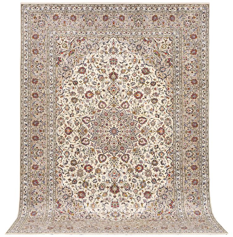 A Keshan carpet, c.. 350 x 250 cm.