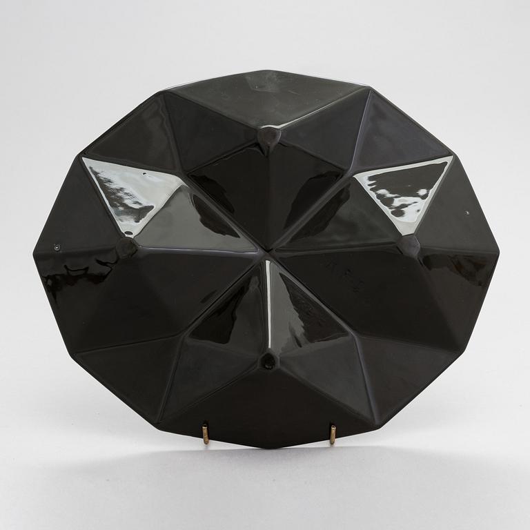 Kaj Franck, a 1960's 'KF-2' dish for Arabia.