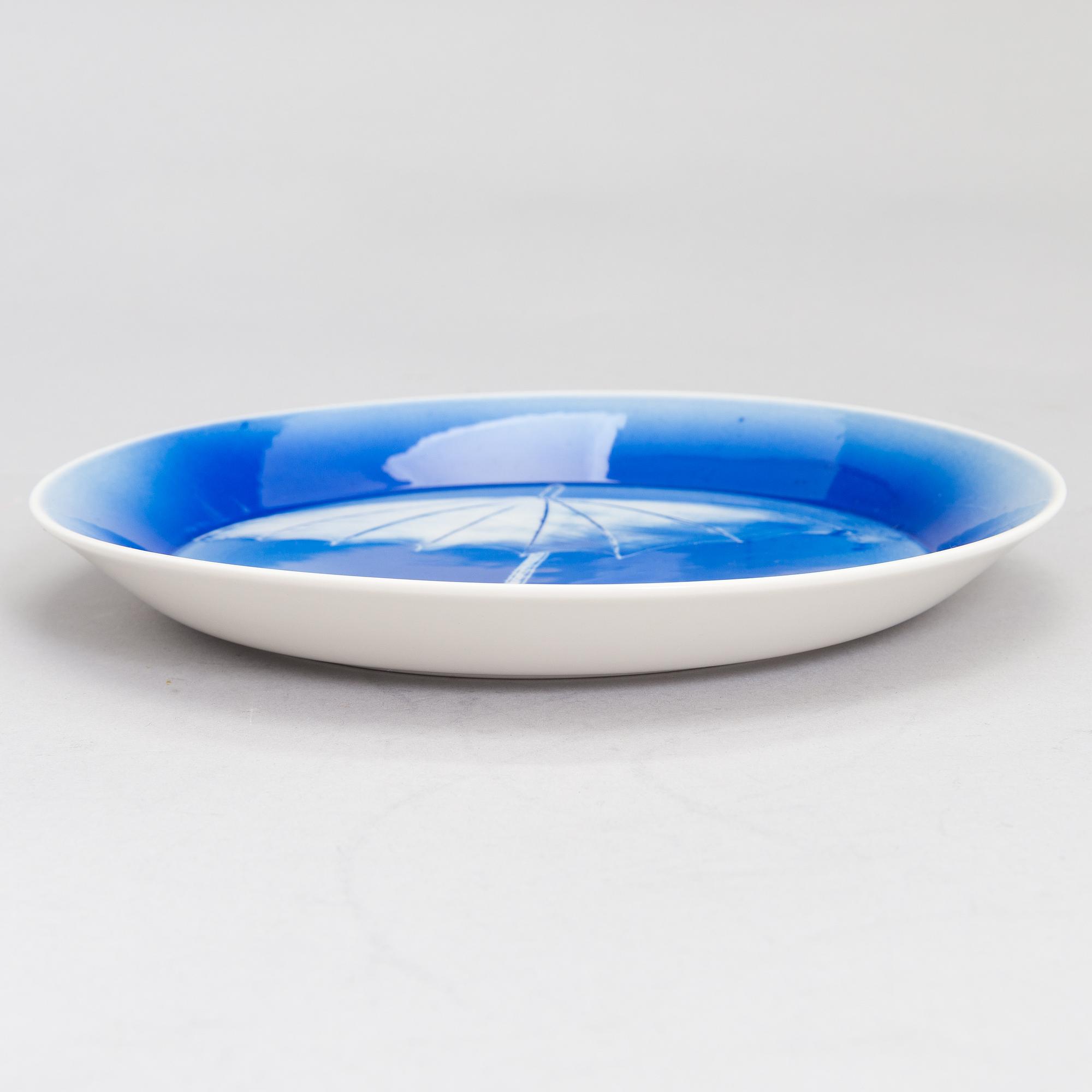 Tiina Nordström, a porcelain decorative plate, signed Tiina Nordström Arabia 1995.