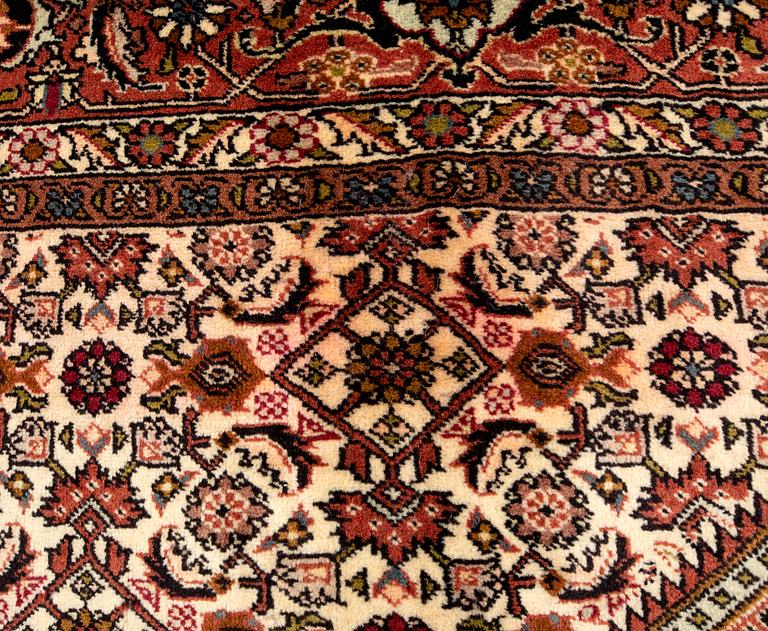 Rug Bidjar approximately 257x200 cm.