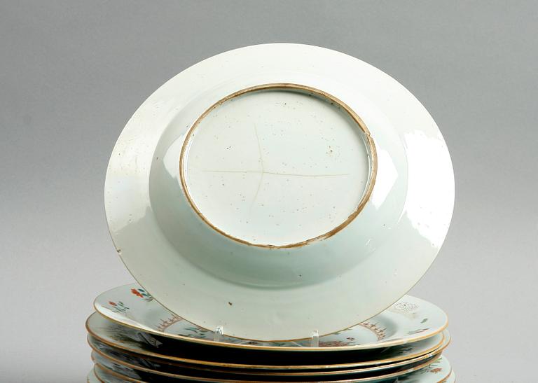 TALLRIKAR, 6+2+1 st, porslin, Kina, Qianlong, 1700-tal.