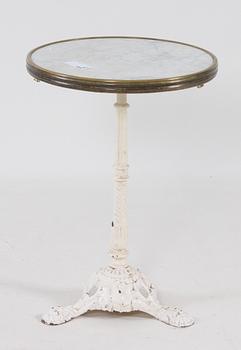 CAFÉBORD, gjutjärn, 1900-talets första hälft.