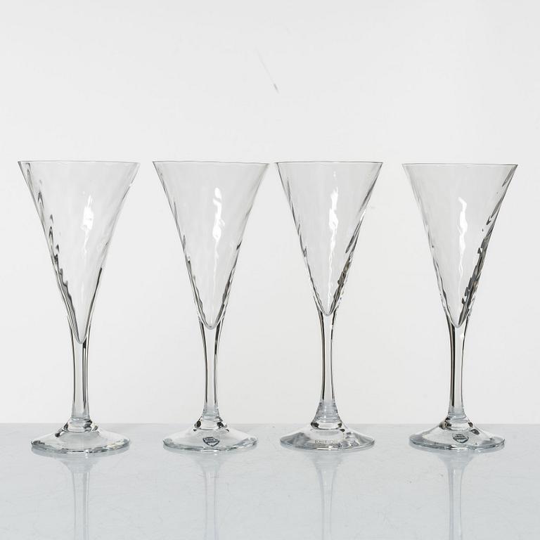 Gunnar Cyrén, 17 champagne flutes, 'Helena', Orrefors.