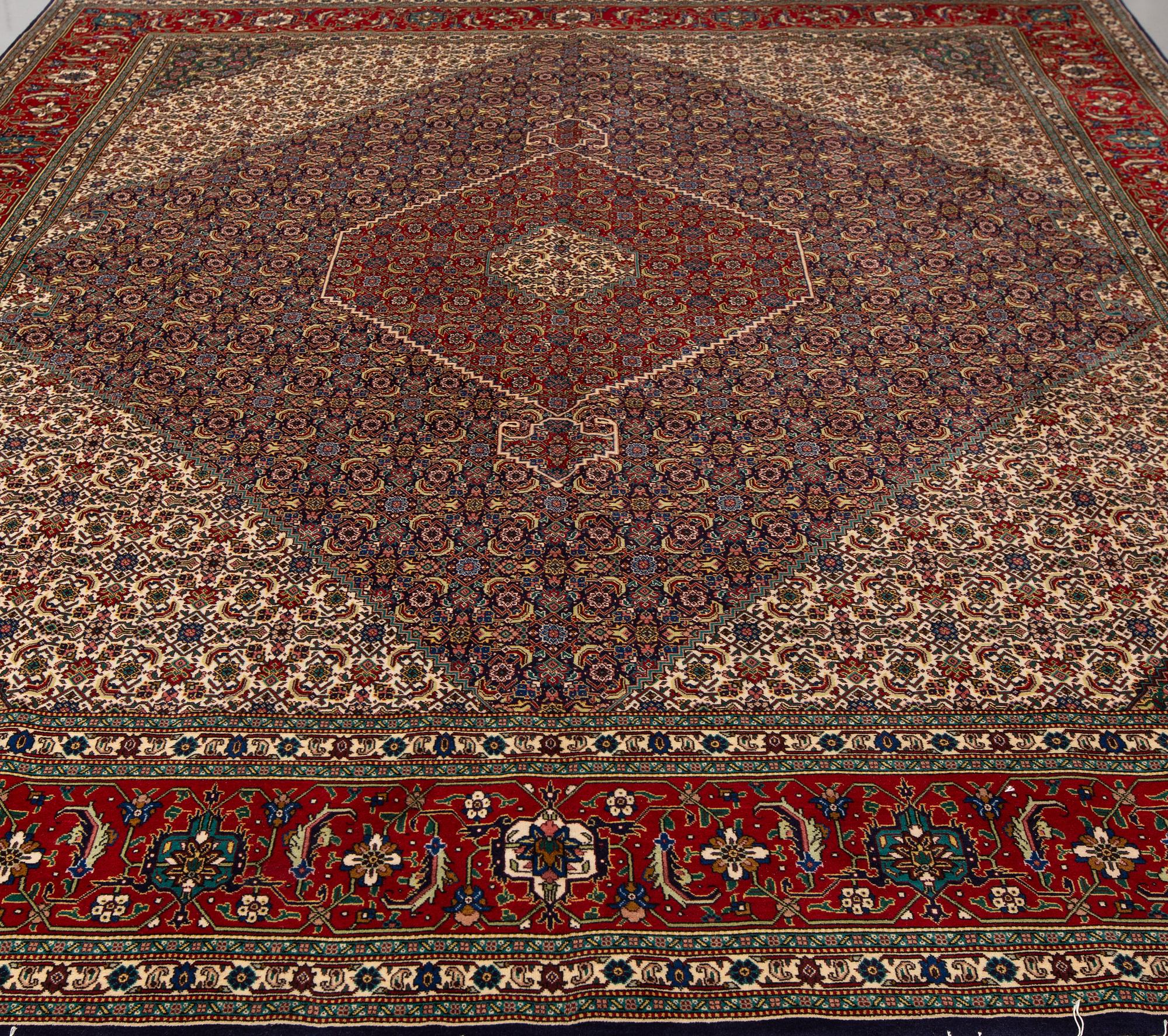 MATTA, Old Täbris, ca 400 x 300.