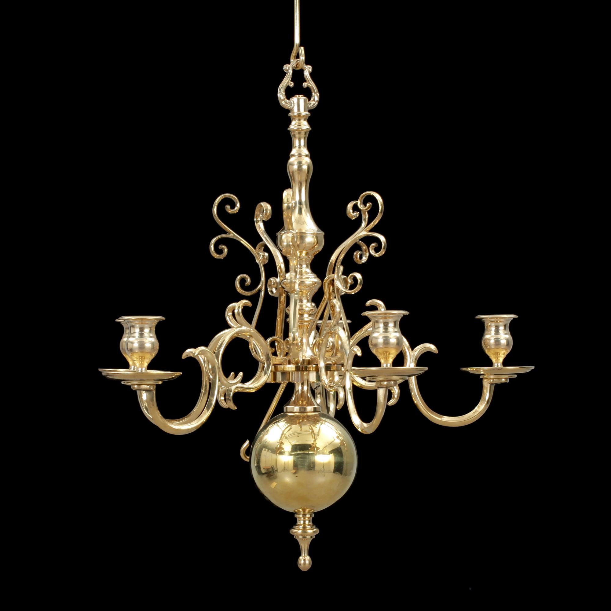 LJUSKRONA, Skultuna Mässingsbruk, 1900-tal. Höjd: 48 cm.
