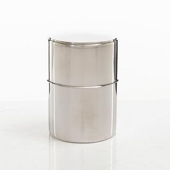 Gunnar Cyrén, A Swedish silver box with lid, company C.G. Hallberg, Stockholm 1957.