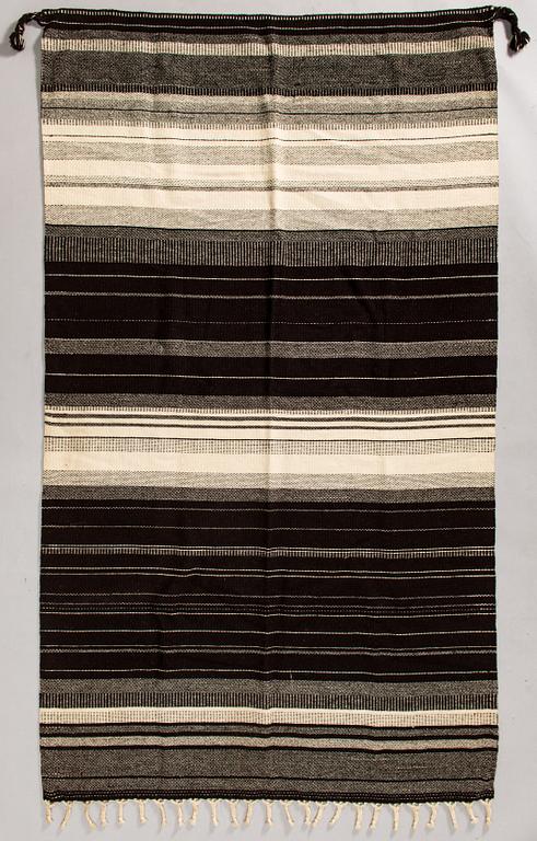 Elsa Montell-Saanio, A Raanu textile from Lapland. Circa 225x130 cm.