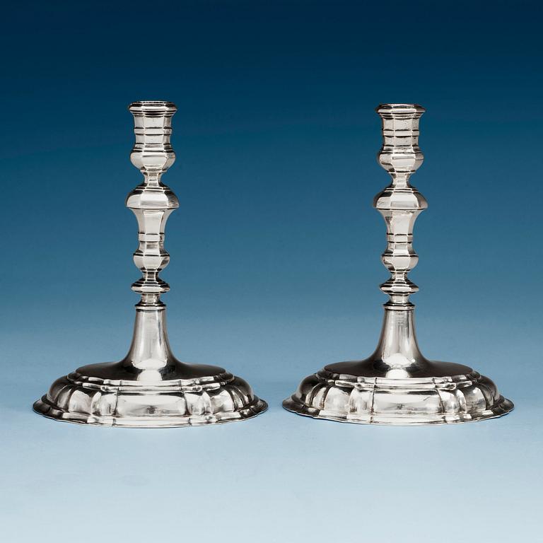 A pair of Polish 18th century silver candelsticks, marks of George Kahlert der Jüngere, Breslau (1732-1772).
