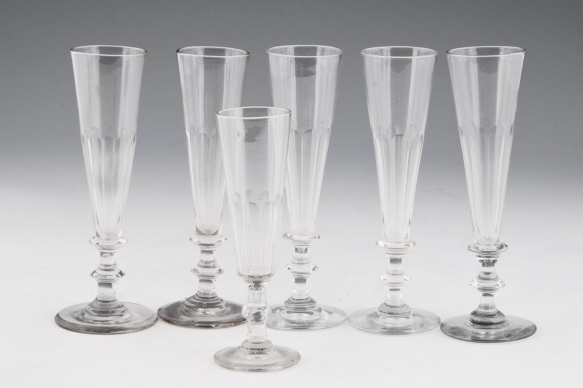 CHAMPAGNE GLASSES 6 PCS.