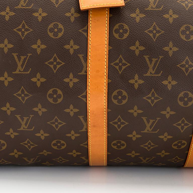 Louis Vuitton, a Monogram Canvas 'Keepall 55 Bandoulière' weekend bag.