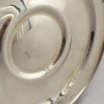 SOCKERSKÅL, silver, empirestil, Carl Gustaf Hallberg, Stockholm, 1910. Vikt 595 g.