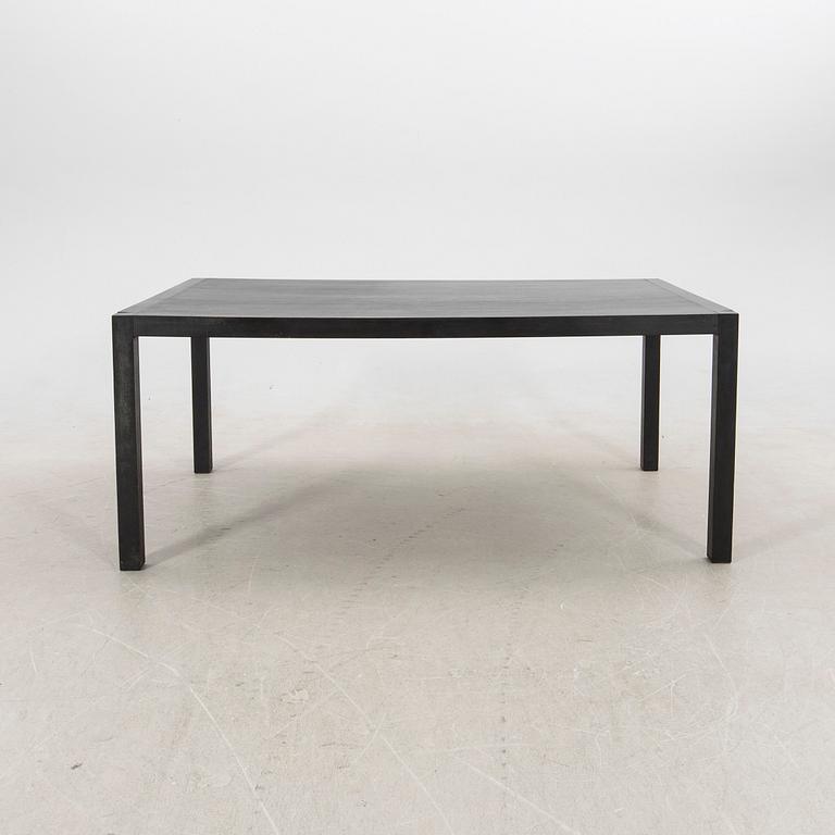 Dining table, 21st century.