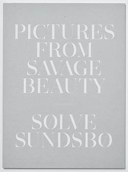 Sølve Søndsbø, bok Pictures from Savage Beauty signed.
