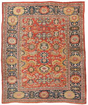 827. CARPET. Antique Mahal, so called Ziegler. 505,5 x 424 cm.