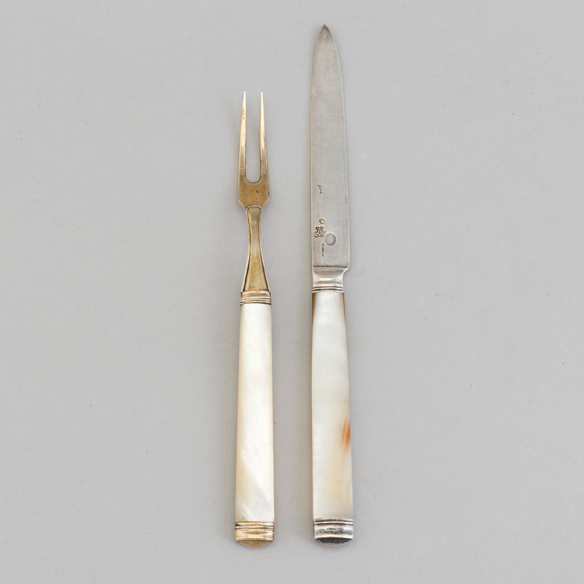 22 pieces silver and mother of pearl 1780s cuttlery, Stockholm and Paris.