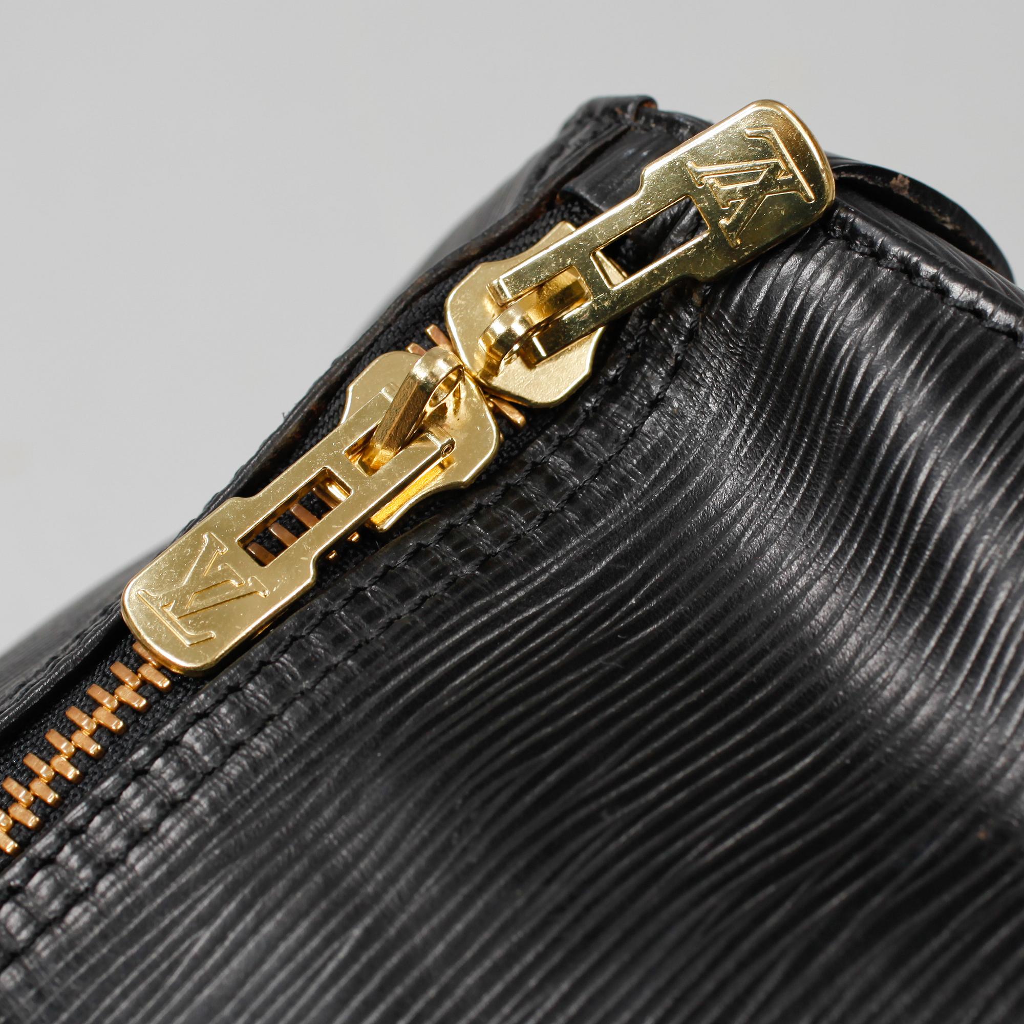 VÄSKA, "Keepall 55 Epi Black", Louis Vuitton,