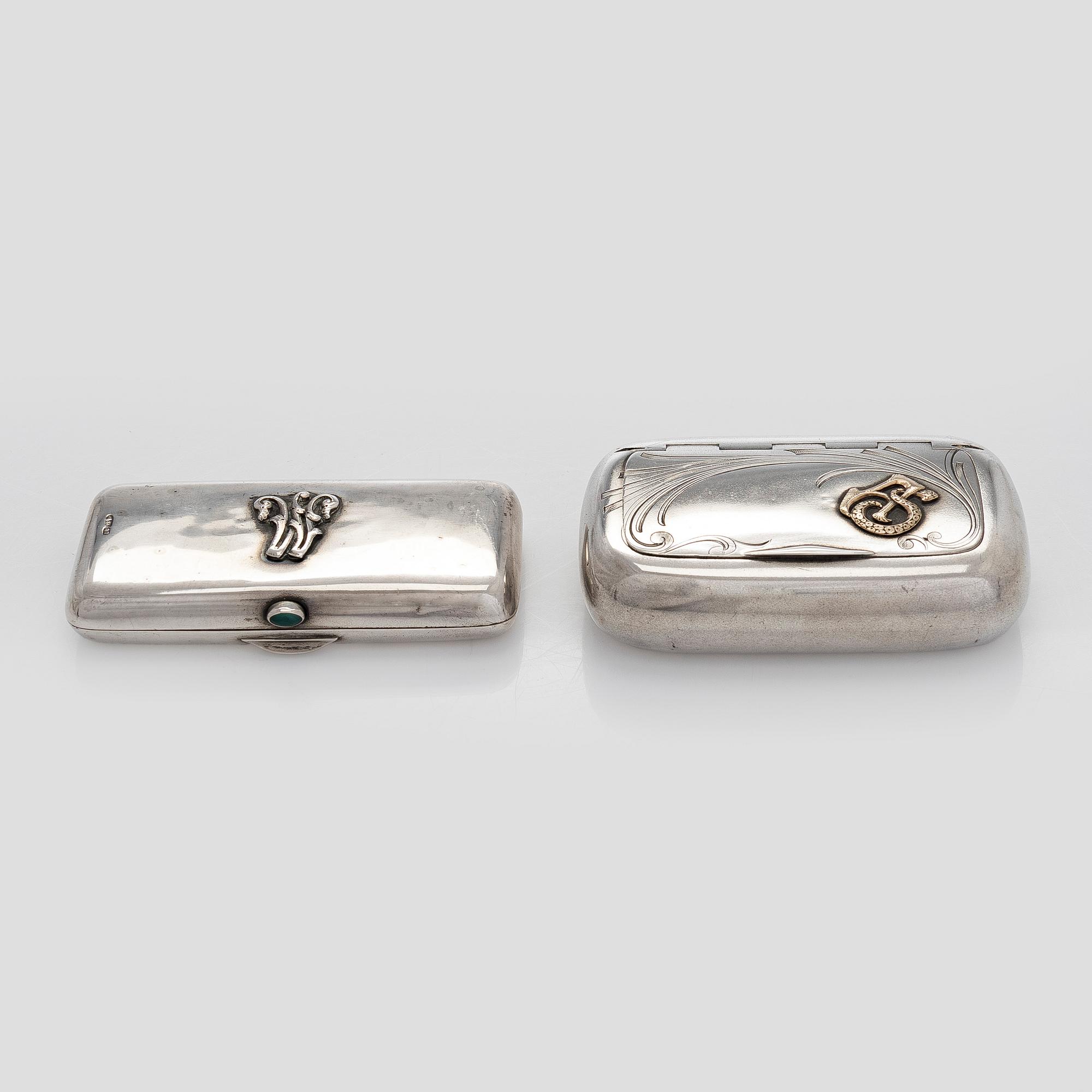 Two silver étuis, Saint Petersburg 1873 and Moscow 1908-1926.