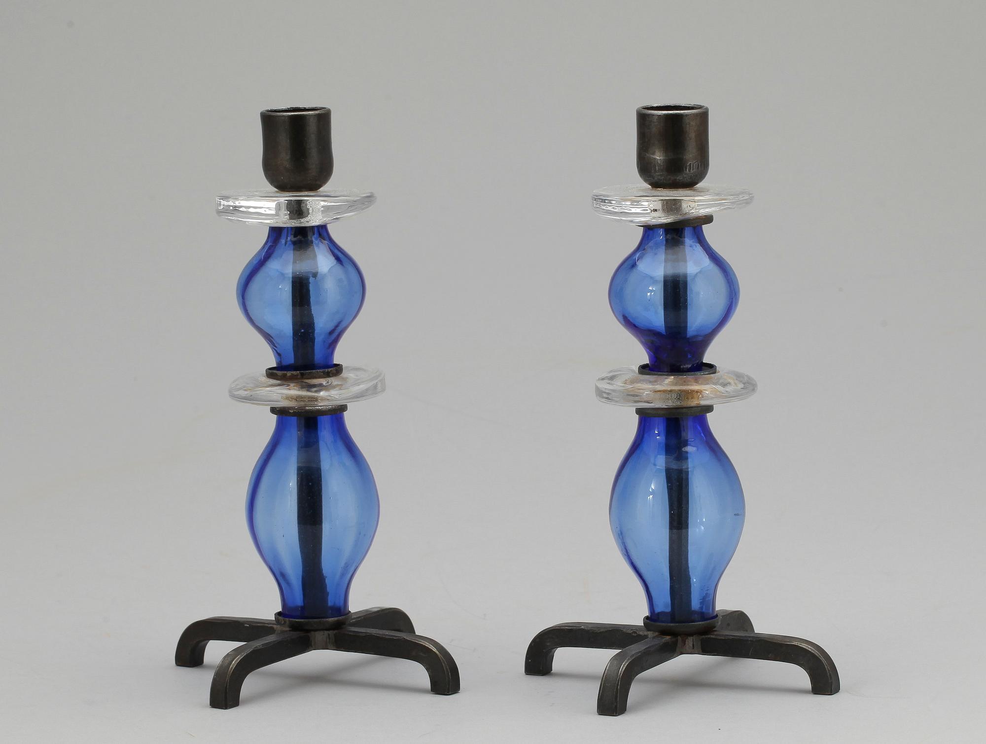 LJUSSTAKAR, ett par, glas och smide, Erik Höglund.